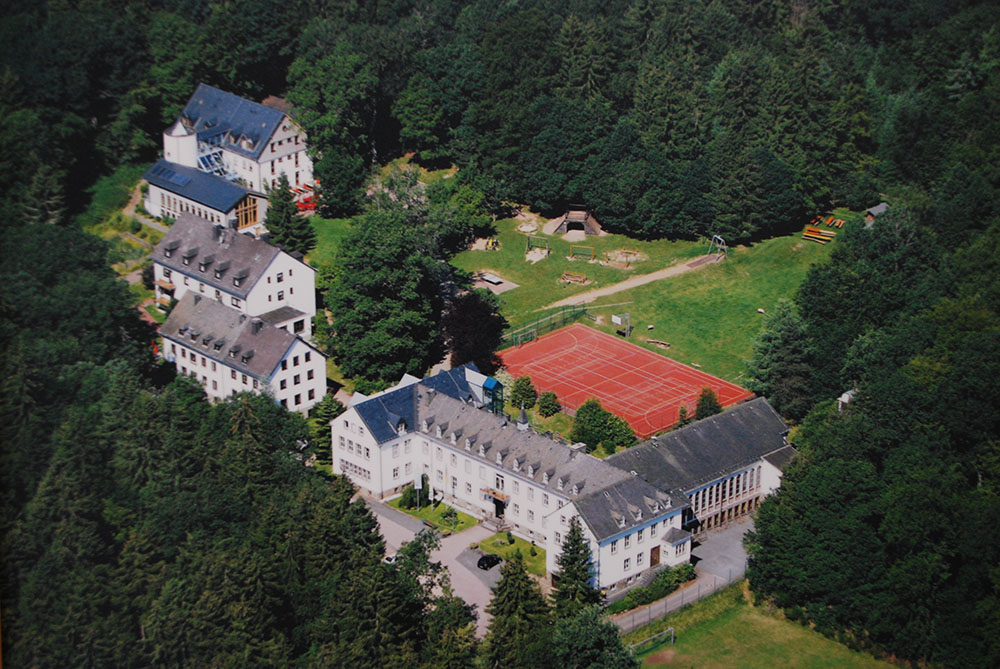 Geschichte des Hauses und der Herz-Jesu-Kirche :: Unser Haus - Wir über