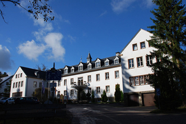 Außenansicht Haupthaus